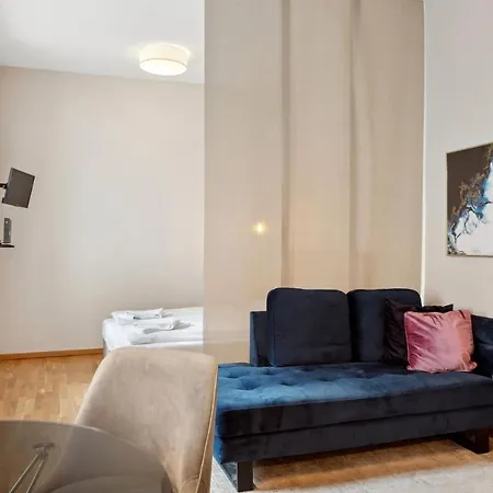 Arbio I Design Near Deutsche Oper * Berlin